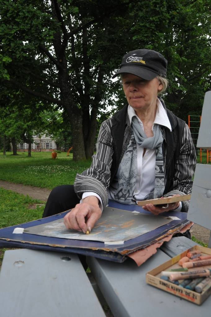 Šonedēļ risinās plenērs "Liepājas marīna", tajā piedalās aptuveni 35 autori – no Latvijas, Lietuvas, Ukrainas, Baltkrievijas, Francijas.
Sestdien, 14. jūlijā, laikā no 12 līdz 16 Kūrmājas prospekta galā netālu no pieminekļa...
Autors: ReKurZeme, portāls