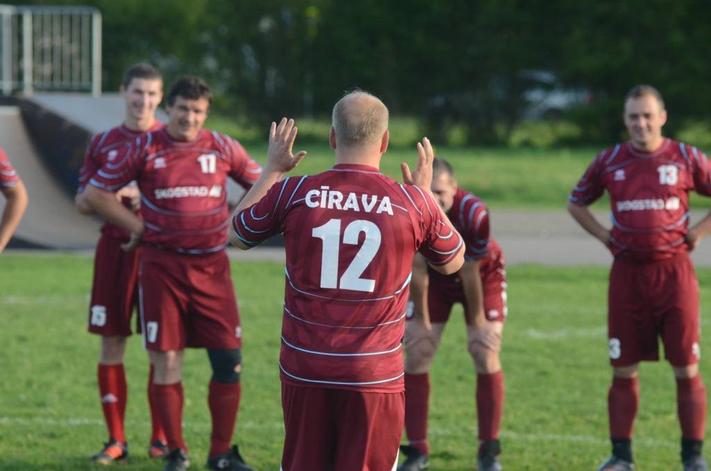 Autors: Uldis Dobelis