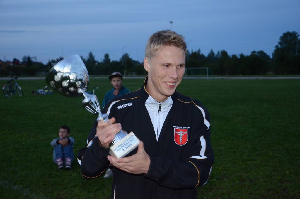 Autors: Uldis Dobelis