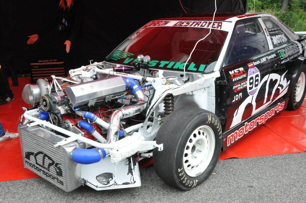 Autors: Dainis Ģelzis