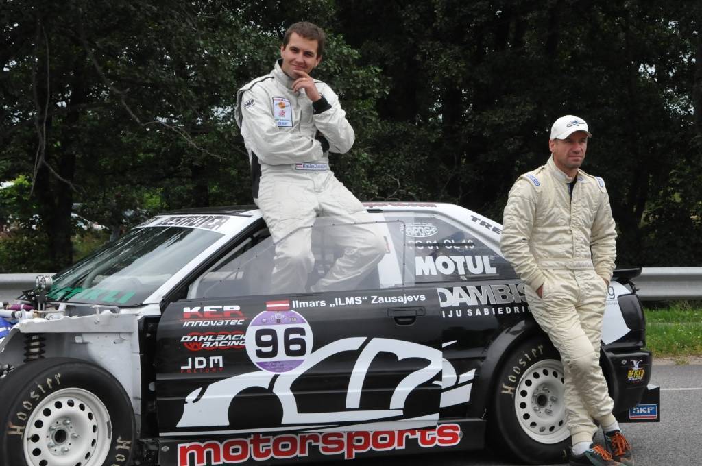 Autors: Dainis Ģelzis