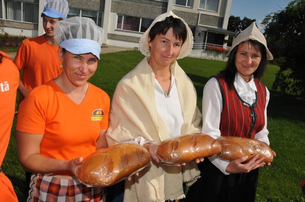 Autors: Dainis Ģelzis