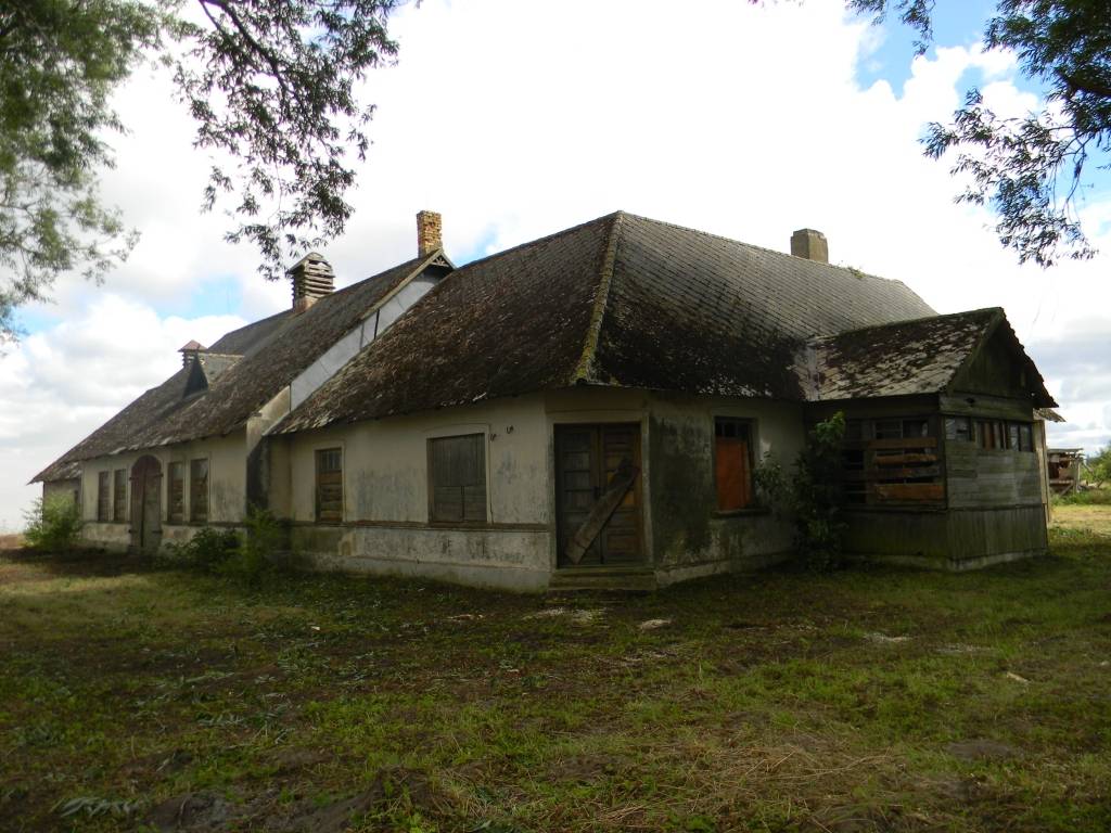 9.augustā pēc Rucavas novada domes un palīgu iniciatīvas tika organizēta „Dzintarvēju” sakopšanas talka. Talkas galvenais mērķis – sakopt pašvaldībai piederošo īpašumu „Dzintarvēji”. Talkā piedalījās apmēram 30 dalībnieki.

Projekta mērķis...
Autors: ReKurZeme, portāls