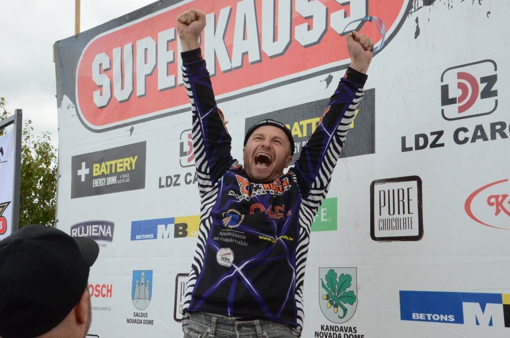 Autors: Uldis Dobelis