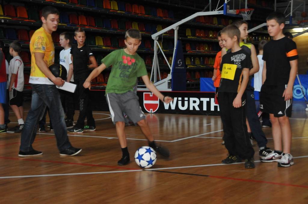 Autors: Dainis Ģelzis