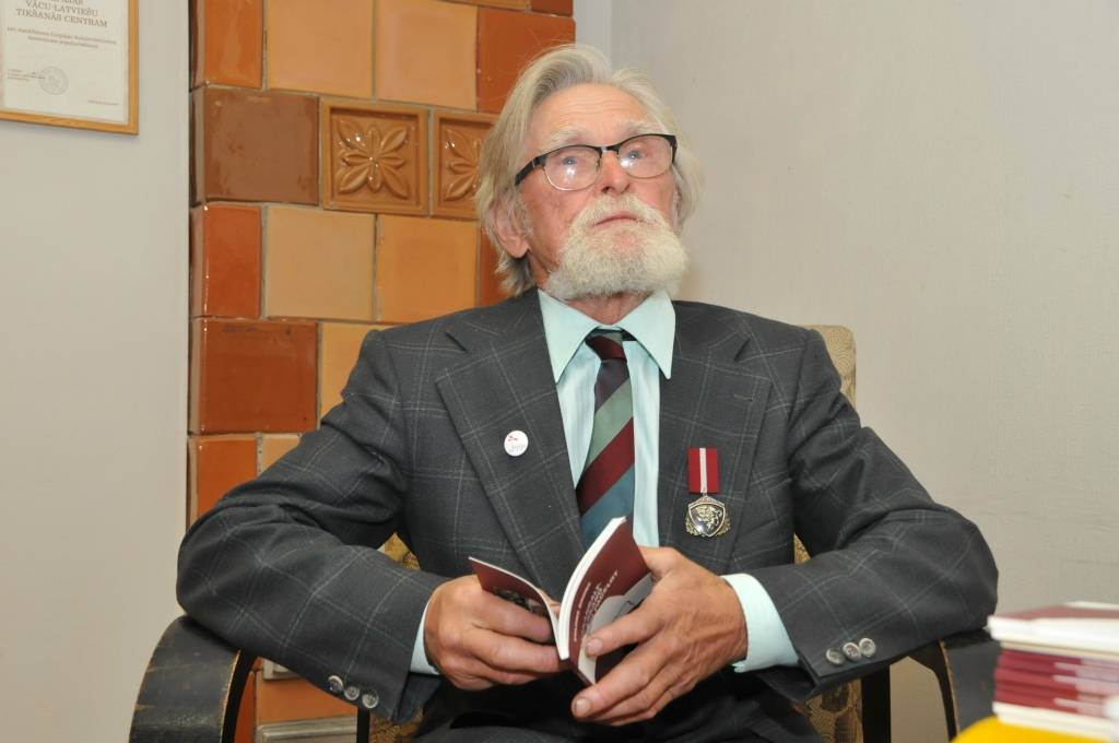 Autors: Dainis Ģelzis