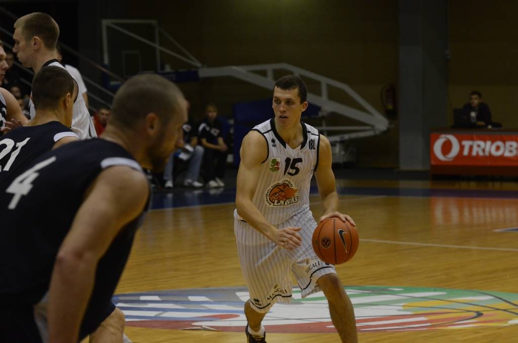 Autors: Uldis Dobelis