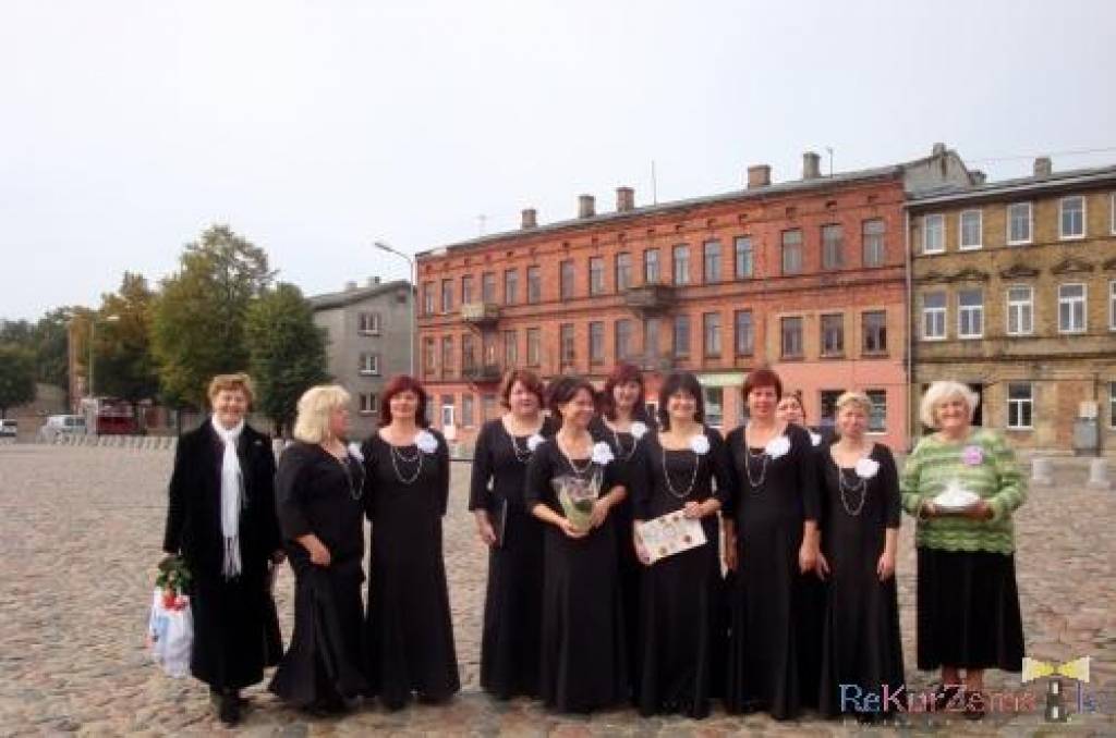 Vircavas kultūras darba organizatore Sanita Bethere , Vircavas pagasta sieviešu ansamblis „Kanconeta” ar tā vadītāju Signi Melderi, kā arī  Vircavas amatierteātra kolektīva, Vircavas tautas nama bērnu teātra kolektīva vadītāja Sarmīte...
Autors: ReKurZeme, portāls