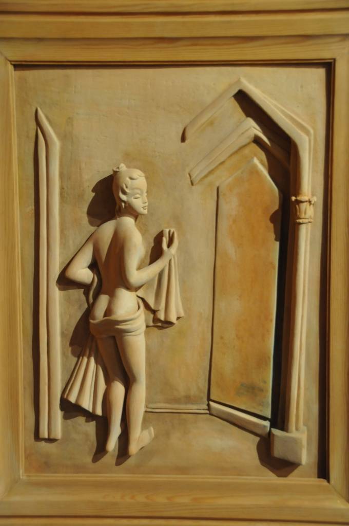 12. septembrī mākslas galerijā "Promenade" tika atklāta Vijas Bernātes personālizstāde "Trausli".

Vija Bernāte darbus izstrādā savdabīgā tehnikā, proti, talkā tiek likts māls un skalpelis, un kā minējis mākslinieks Aldis Kļaviņš, tad Vija...
Autors: ReKurZeme, portāls