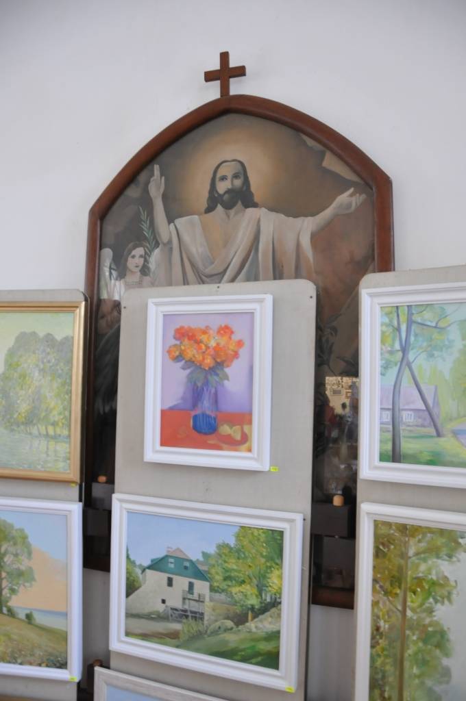 Lietuvas pilsētas Skodas Luterāņu baznīcā iekārtots suvenīru veikals, kurā var iegādāties dažādas daiļamatniecības lietas, stāsta vadītāja Adele Urniežiene.
Autors: ReKurZeme, portāls