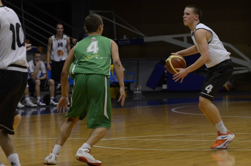 Autors: Uldis Dobelis