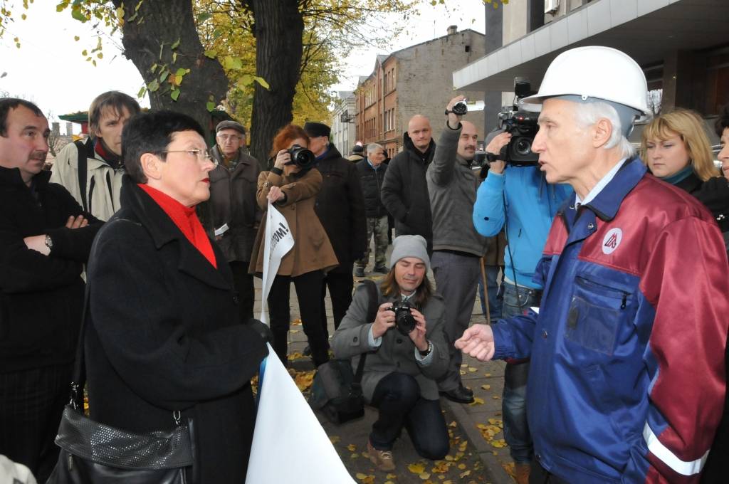 Autors: Dainis Ģelzis