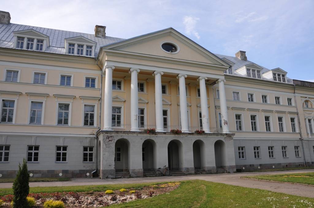 Kazdangas pils
Autors: Dainis Ģelzis