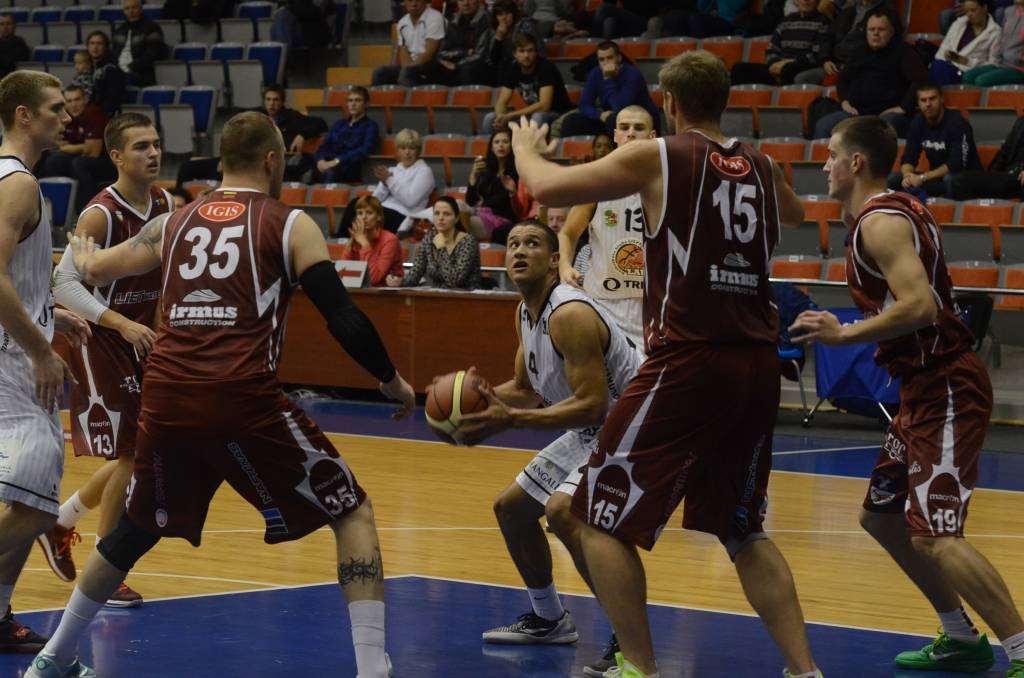 Autors: Uldis Dobelis