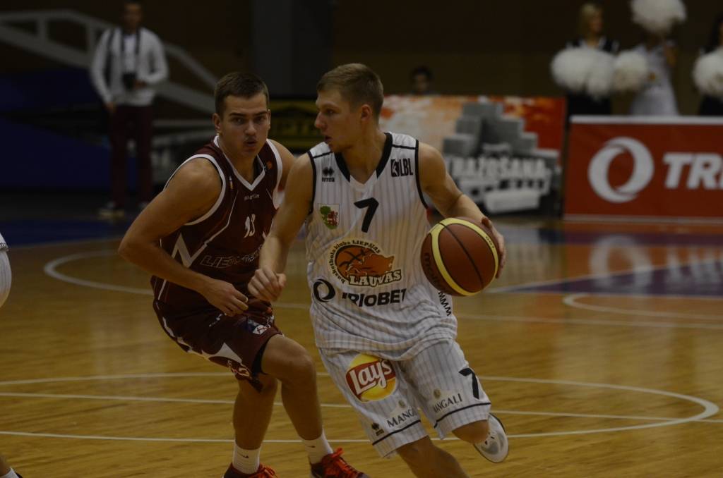 Autors: Uldis Dobelis