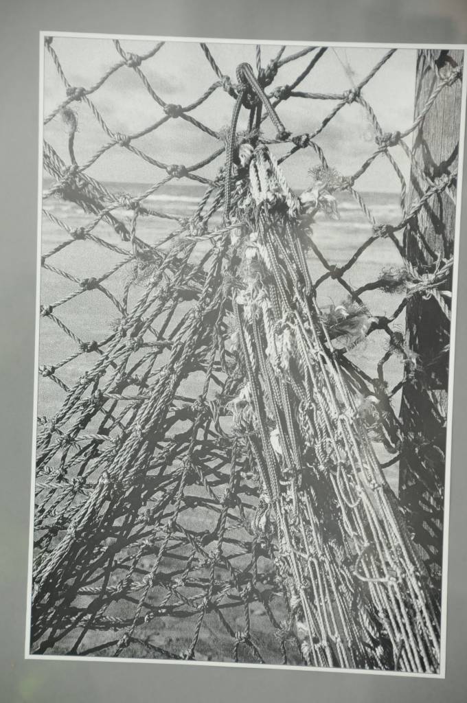 Aizputes novadpētniecības muzeja izstāžu zālē līdz 10. decembrim skatāma Liepājas Tautas fotostudijas veterāna un Starptautiskās fotomākslas federācijas mākslinieka Gunāra Kopštāla (AFIAP) 80 gadu jubilejai veltīta vērienīga soloizstāde...
Autors: ReKurZeme, portāls