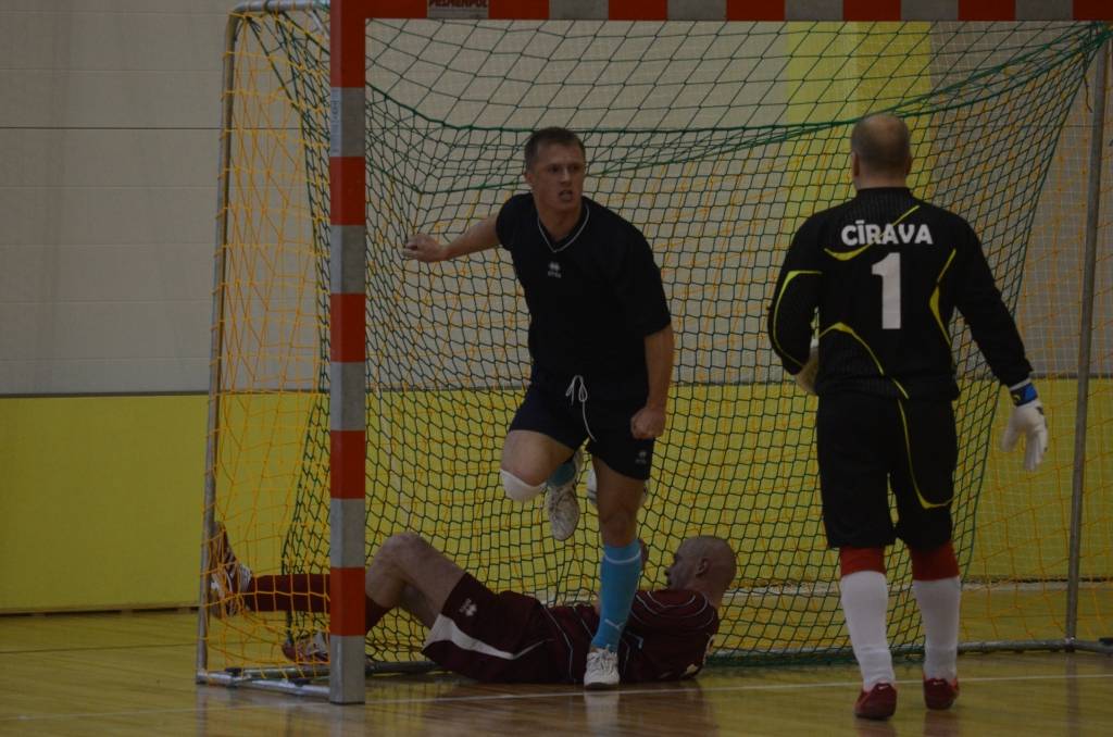 Autors: Uldis Dobelis