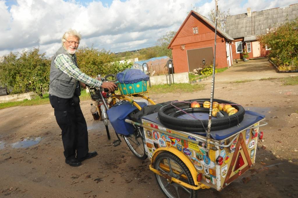 Autors: Dainis Ģelzis