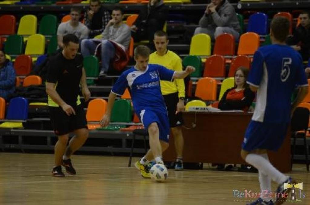 Autors: Uldis Dobelis