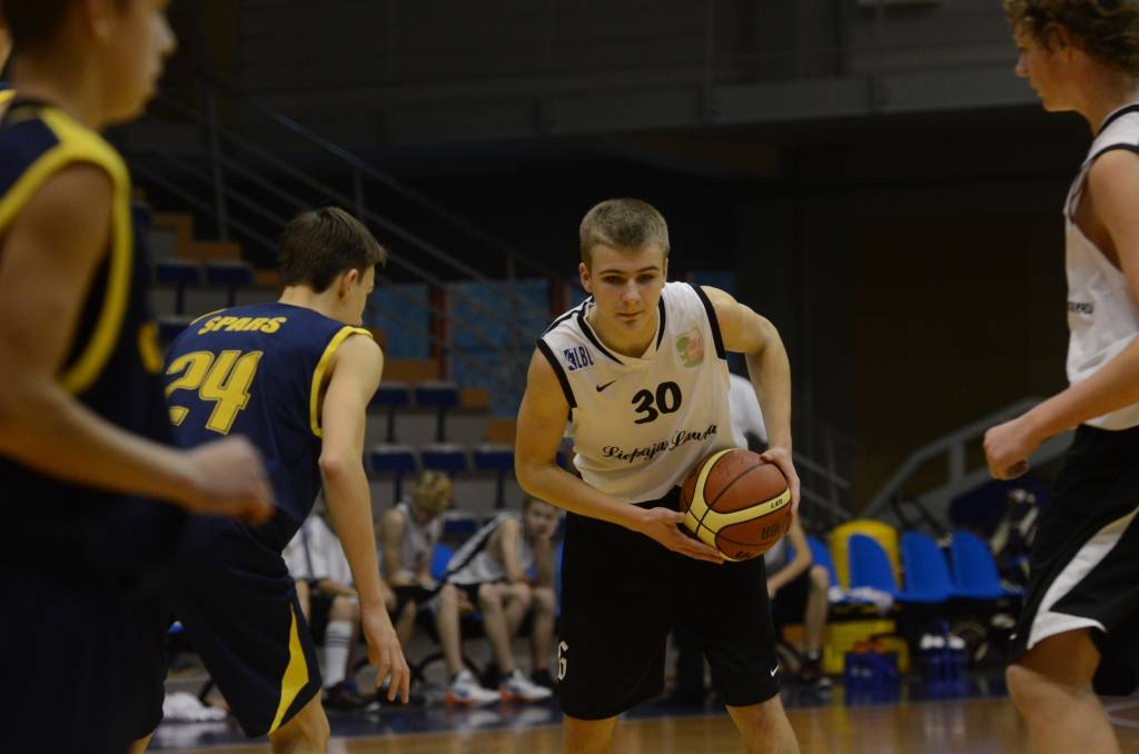 Autors: Uldis Dobelis