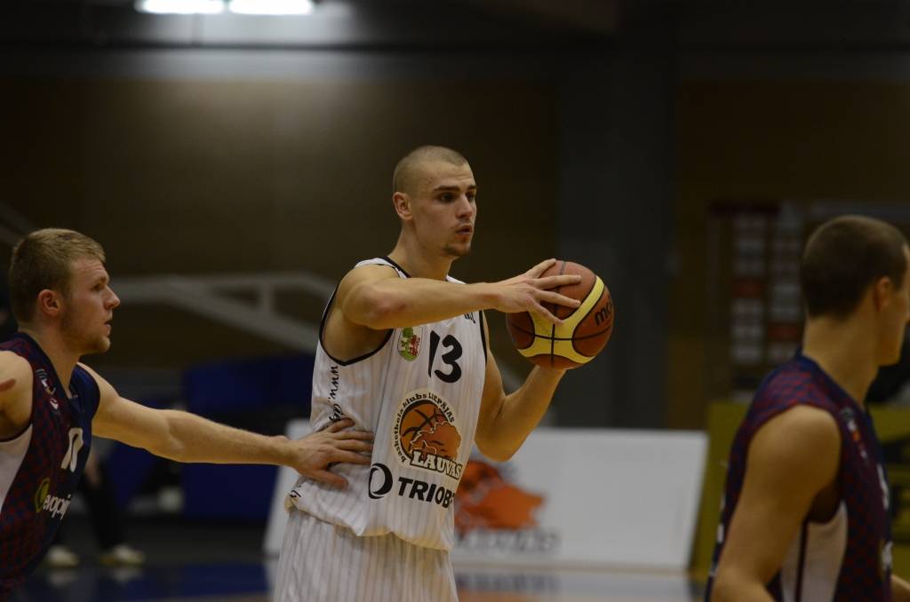 Autors: Uldis Dobelis