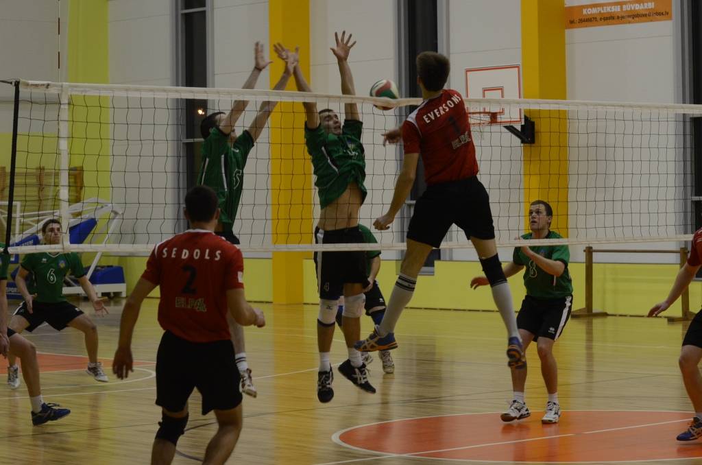 Autors: Uldis Dobelis