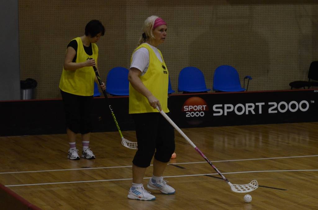 6. janvārī Liepājas Olimpiskajā centrā notika Liepājas florbola kluba "Kurši" vecāku Sporta diena.
Autors: Uldis Dobelis