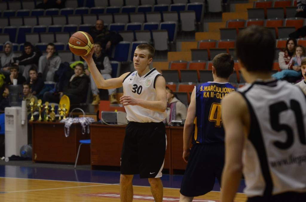 Autors: Uldis Dobelis