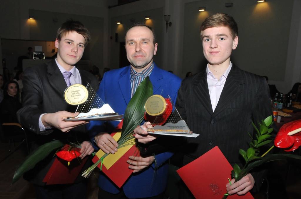 Autors: Dainis Ģelzis