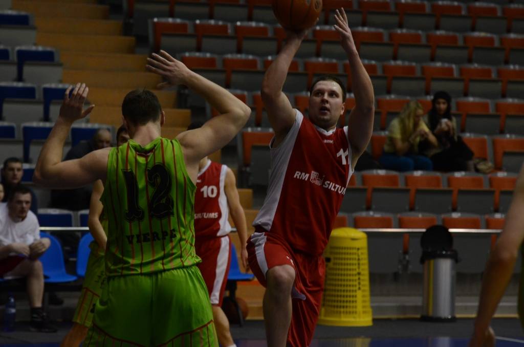 Autors: Uldis Dobelis