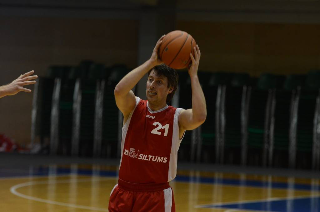 Autors: Uldis Dobelis