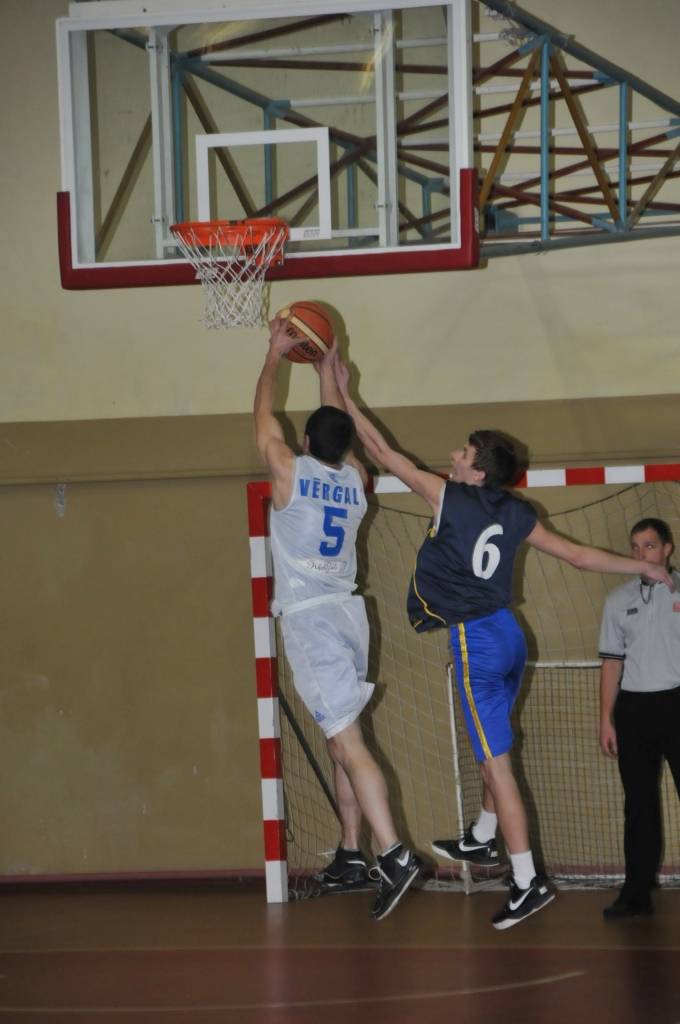 Autors: Dainis Ģelzis