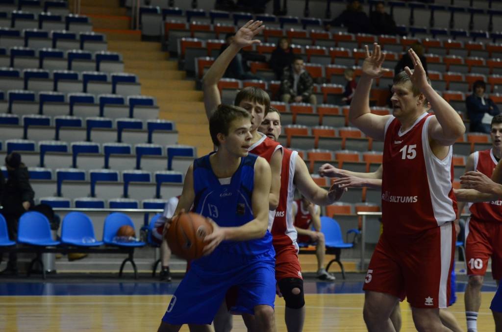 Autors: Uldis Dobelis