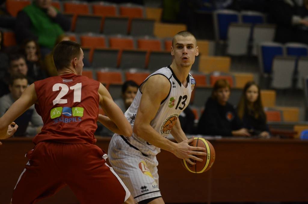 Autors: Uldis Dobelis