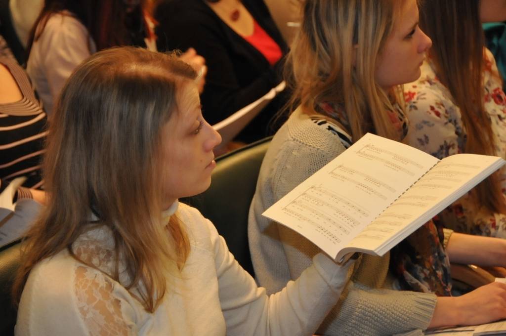 23. februārī, gatavojoties XXV Vispārējiem latviešu Dziesmu un XV Deju svētkiem, Liepājas Latviešu biedrības nama Lielajā zālē notika Liepājas pilsētas un Liepājas koru apriņķa (8 novadu) jaukto koru kopmēģinājums.
Autors: ReKurZeme, portāls