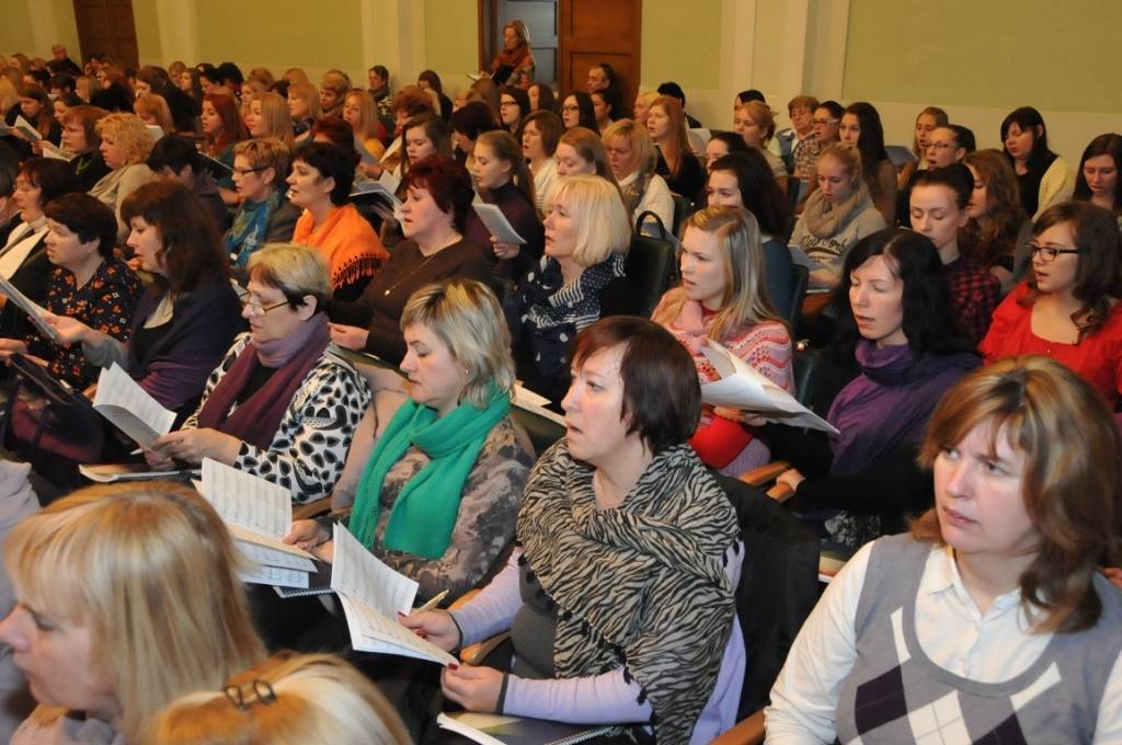 23. februārī, gatavojoties XXV Vispārējiem latviešu Dziesmu un XV Deju svētkiem, Liepājas Latviešu biedrības nama Lielajā zālē notika Liepājas pilsētas un Liepājas koru apriņķa (8 novadu) jaukto koru kopmēģinājums.
Autors: ReKurZeme, portāls