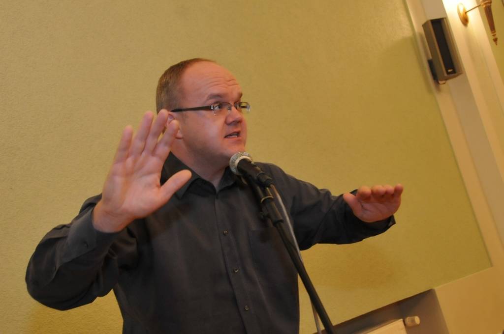 23. februārī, gatavojoties XXV Vispārējiem latviešu Dziesmu un XV Deju svētkiem, Liepājas Latviešu biedrības nama Lielajā zālē notika Liepājas pilsētas un Liepājas koru apriņķa (8 novadu) jaukto koru kopmēģinājums.
Autors: ReKurZeme, portāls