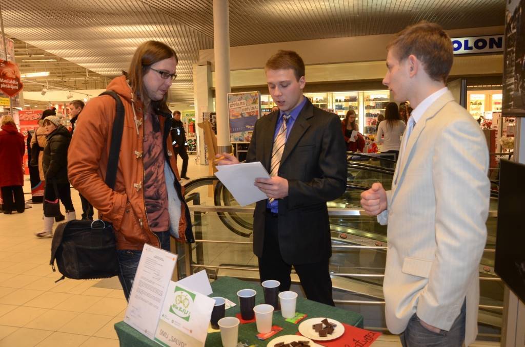 PIKC "Liepājas Valsts tehnikums" sadarbībā ar "Junior Achievement – Young Enterprise Latvija" 13. februārī organizēja Kurzemes Reģionālo skolēnu mācību uzņēmumu (SMU) Valentīndienas gadatirgu tirdzniecības centrā " Ostmala".
SMU sniegumu,...
Autors: Ilze Vainovska
