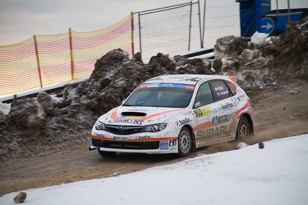 Bildes no Eiropas rallija čempionāta otrā posma - rallija "Liepāja-Ventspils" - pēdējā ātrumposma "Ventspils kalns".