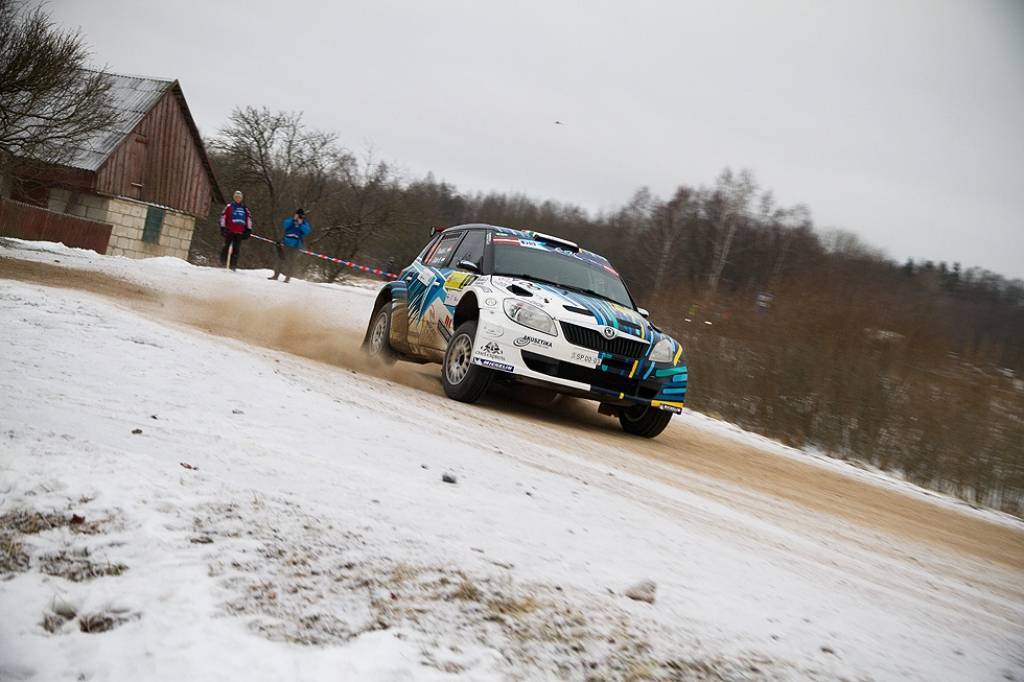 Bildes no Eiropas rallija čempionāta otrā posma - rallija "Liepāja-Ventspils" - otrās dienas.