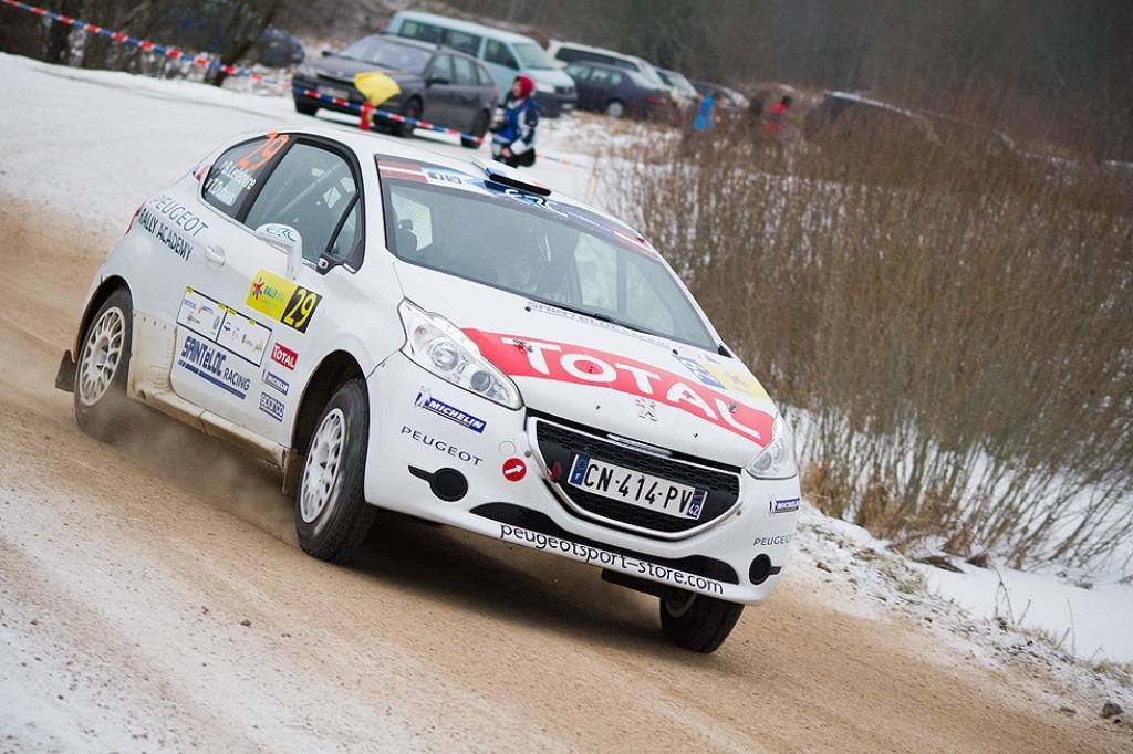 Bildes no Eiropas rallija čempionāta otrā posma - rallija "Liepāja-Ventspils" - otrās dienas.