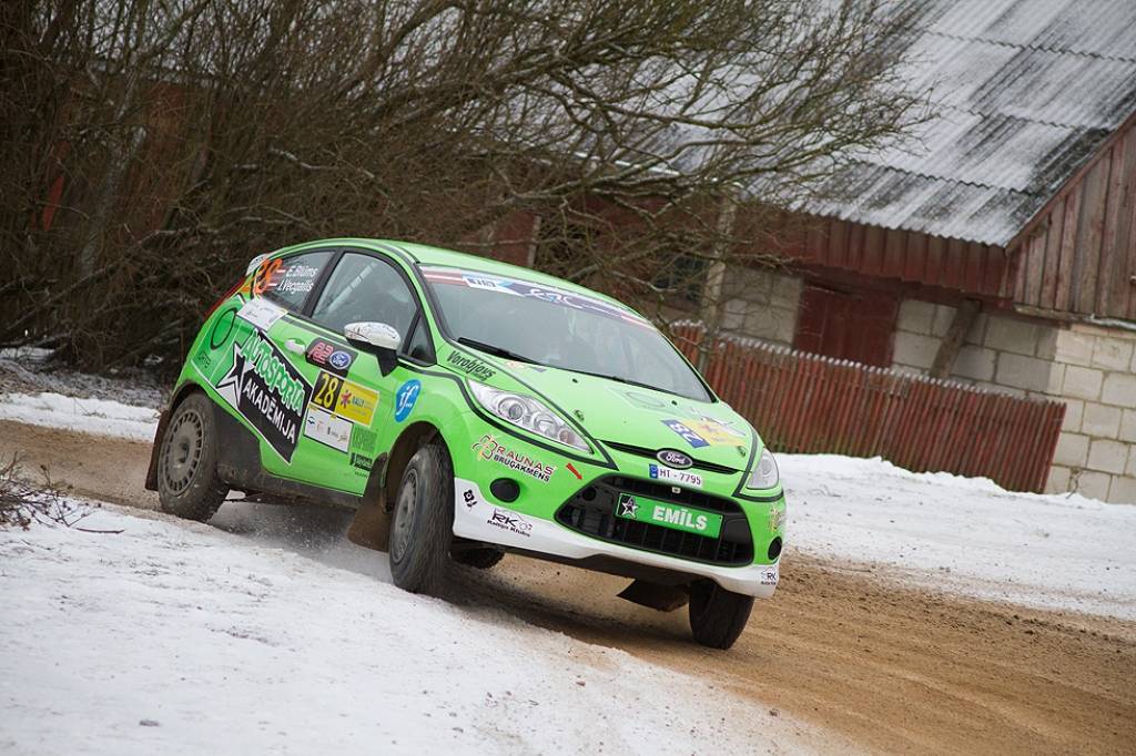 Bildes no Eiropas rallija čempionāta otrā posma - rallija "Liepāja-Ventspils" - otrās dienas.