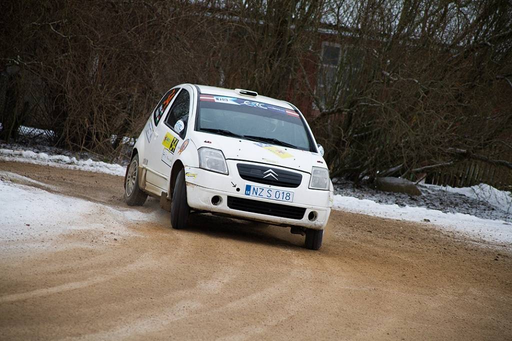 Bildes no Eiropas rallija čempionāta otrā posma - rallija "Liepāja-Ventspils" - otrās dienas.