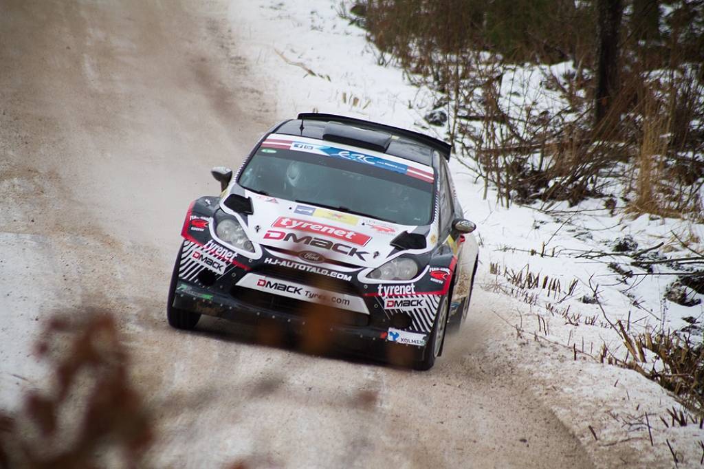 Bildes no Eiropas rallija čempionāta otrā posma - rallija "Liepāja-Ventspils" - otrās dienas.