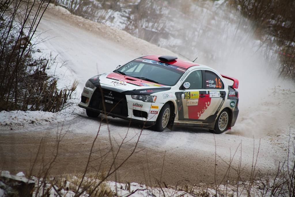 Bildes no Eiropas rallija čempionāta otrā posma - rallija "Liepāja-Ventspils" - otrās dienas.