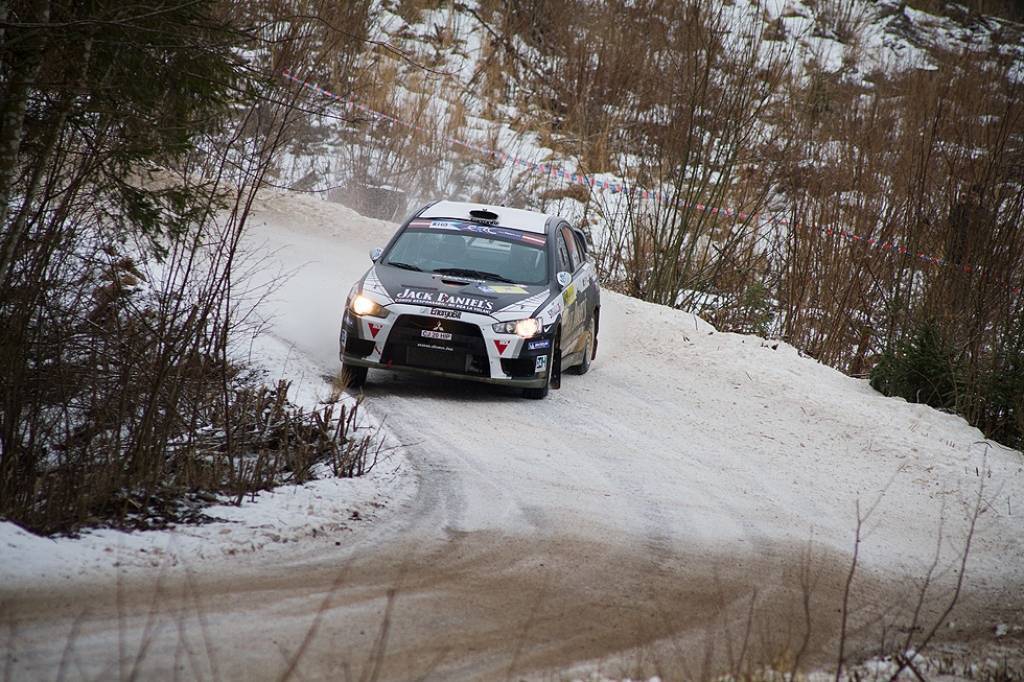 Bildes no Eiropas rallija čempionāta otrā posma - rallija "Liepāja-Ventspils" - otrās dienas.