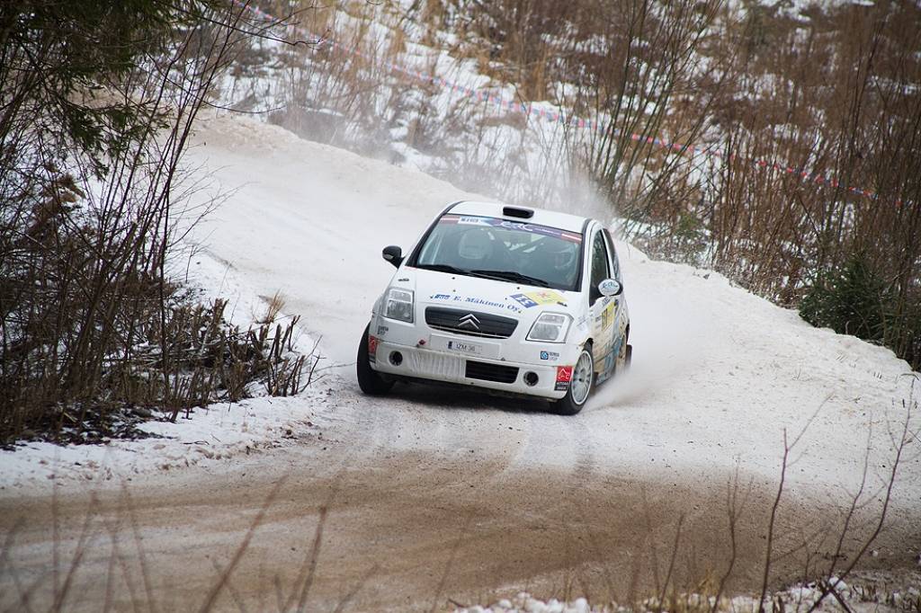 Bildes no Eiropas rallija čempionāta otrā posma - rallija "Liepāja-Ventspils" - otrās dienas.