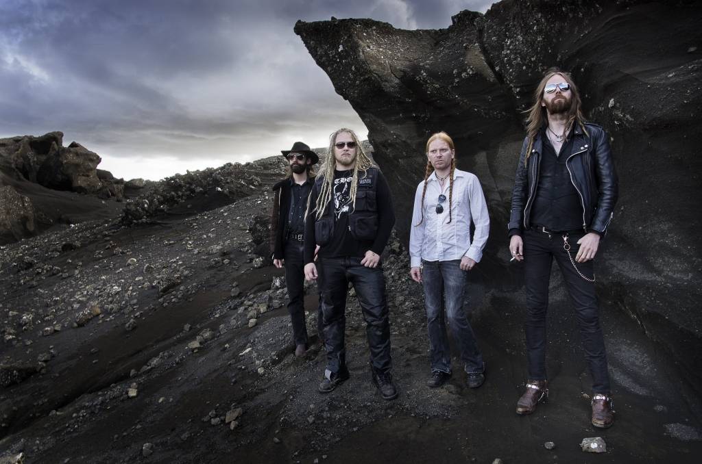 Autors: http://www.solstafir.net