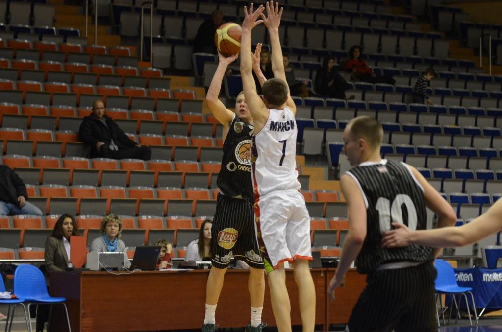 Autors: Uldis Dobelis