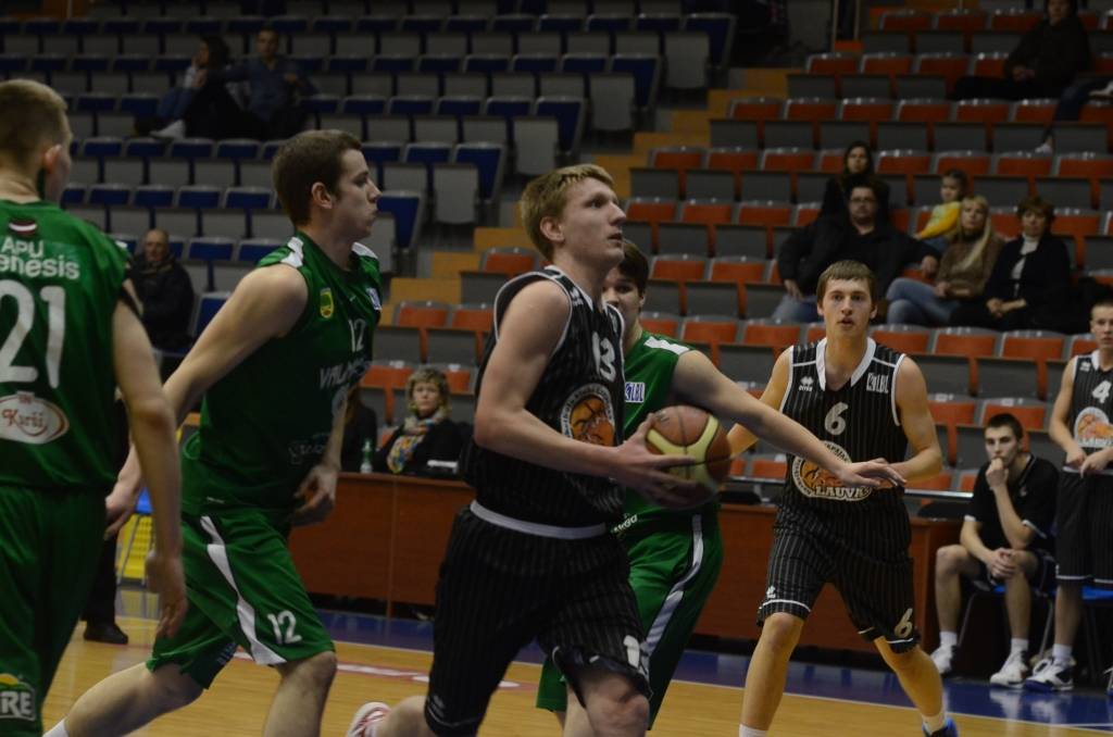 Autors: Uldis Dobelis